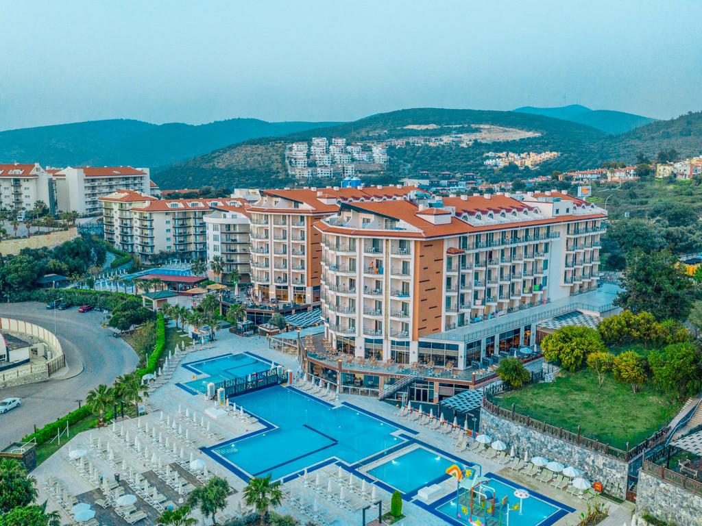 Ramada Resort Kusadasi & Golf fotó